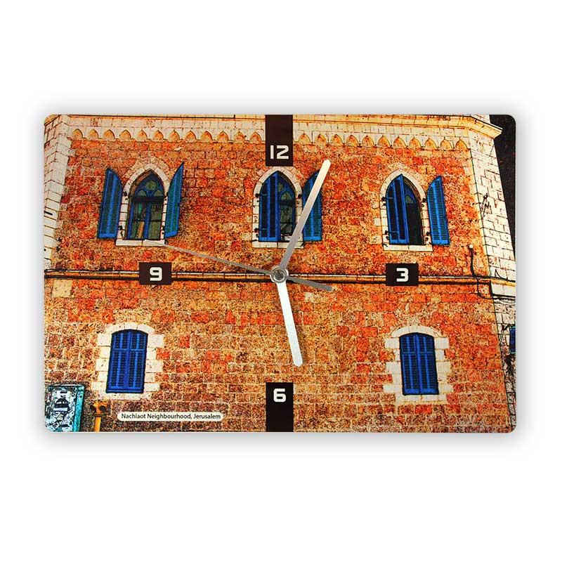 שעון קיר בית עם 5 חלונות בשכונת נחלאות ירושלים - אופק ורטמן מתנות ישראליות מקוריות