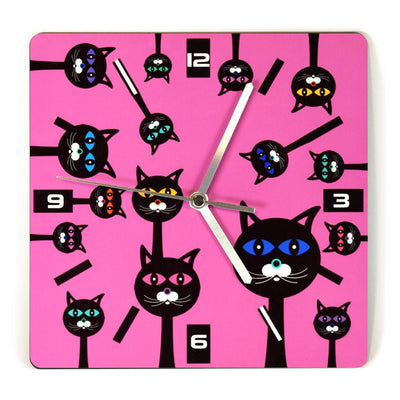 שעון קיר מעץ - חתולים רקע ורוד - אופק ורטמן 